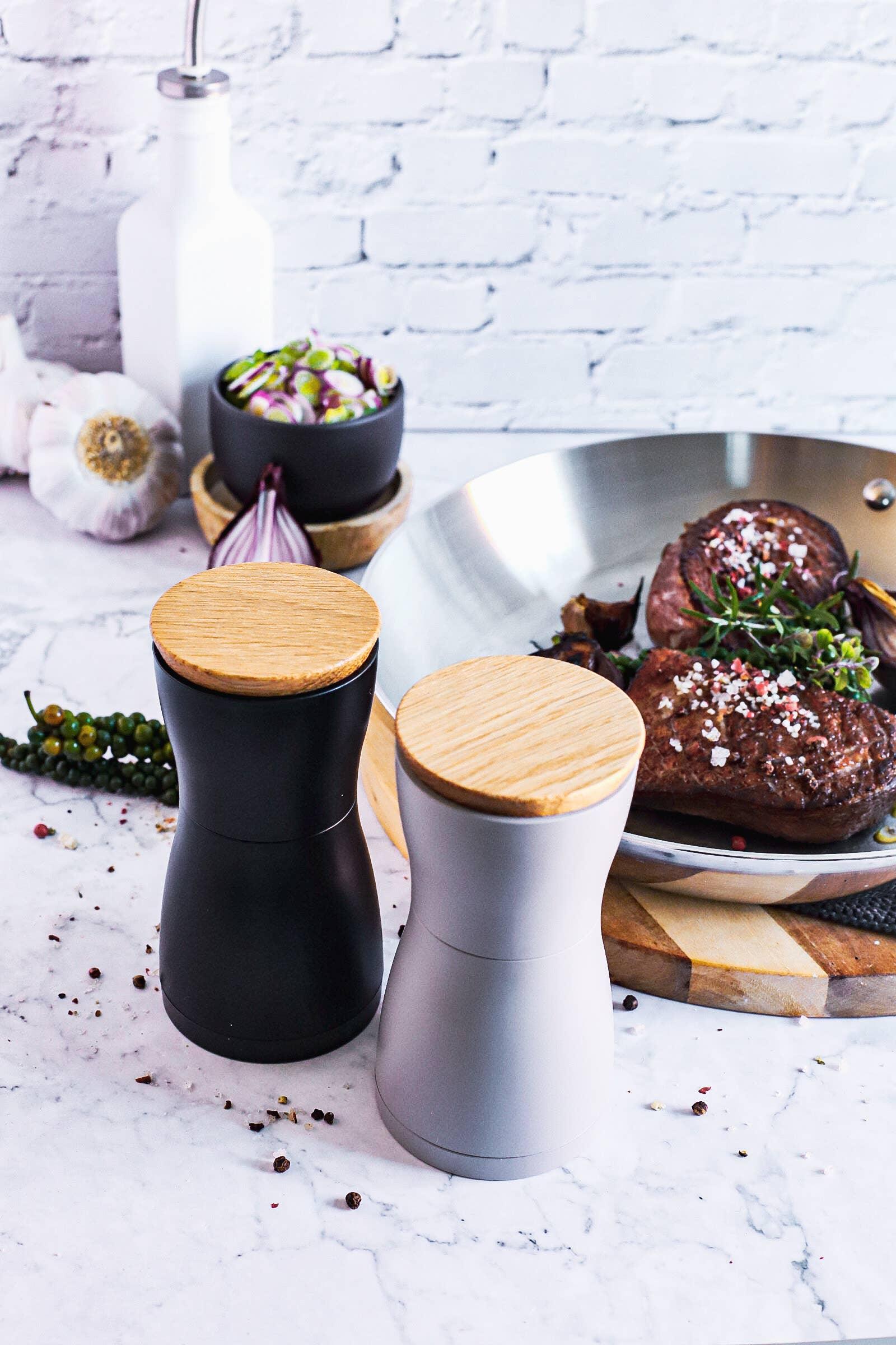 AdHoc Pepper & Salt Mill Set Twin Black & Grey: Black & Grey - Image 5
