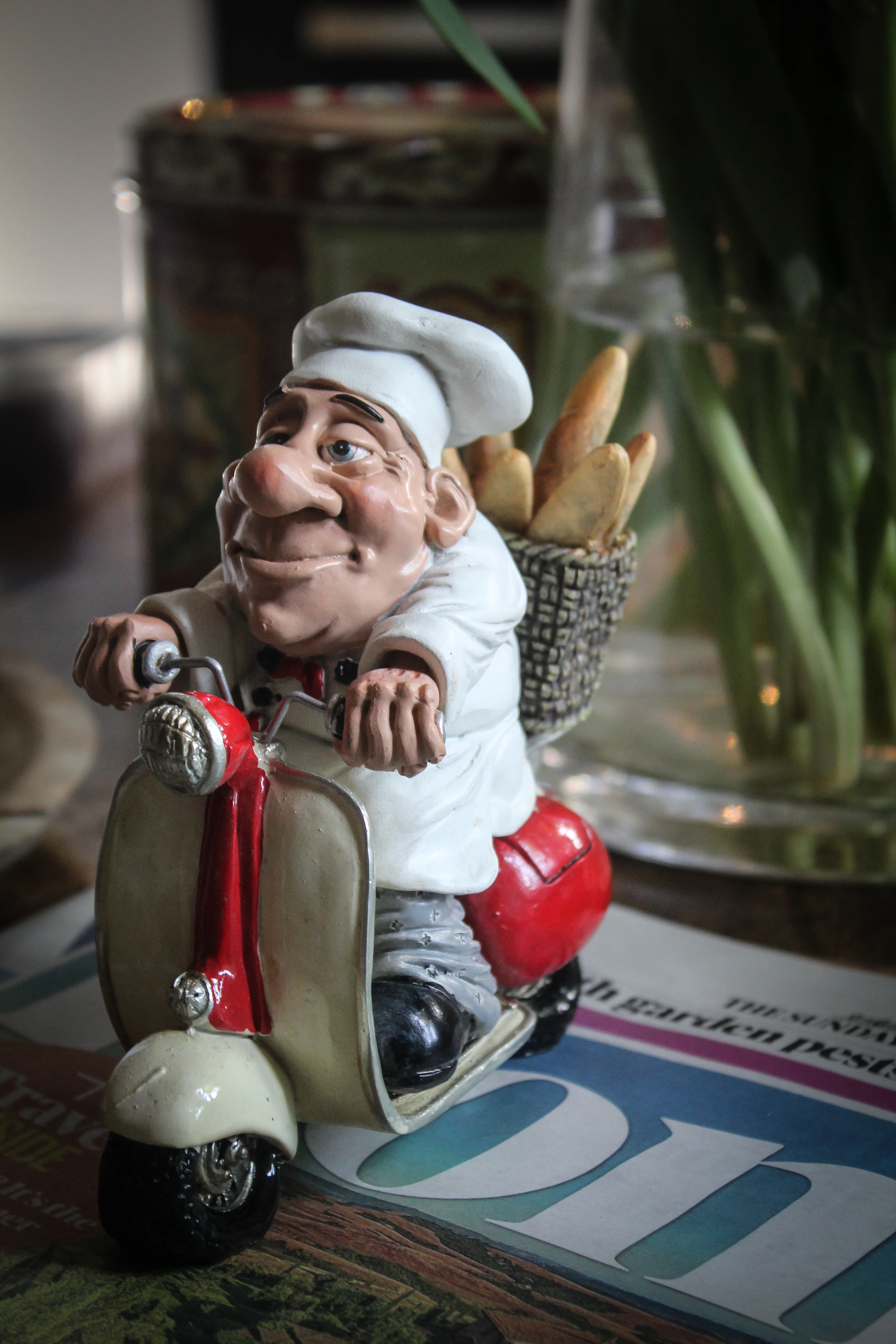 Bakery Chef on a Scooter Figurine (13cm) - Image 4