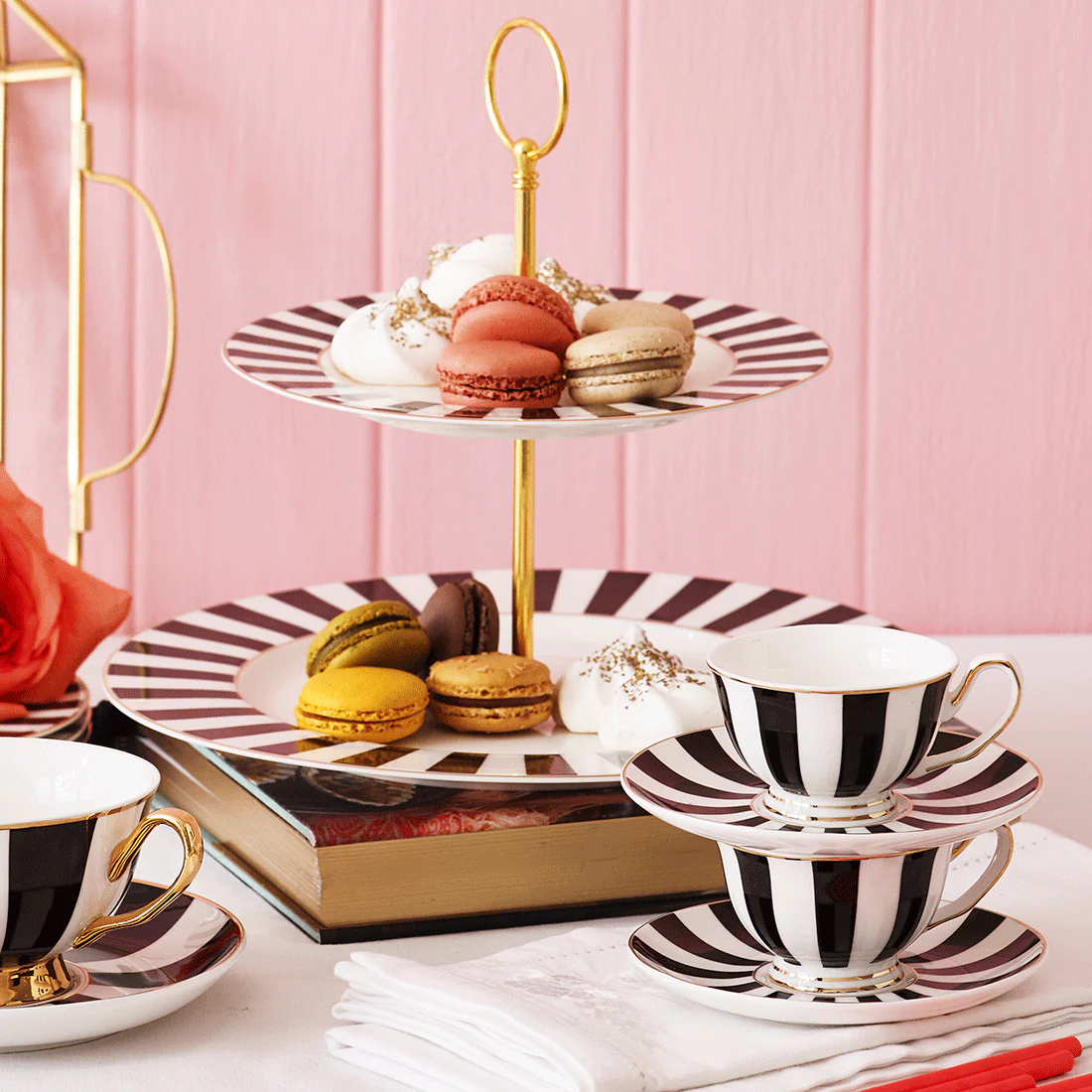 Bombay Duck Monte Carlo Two Tier Cake Stand Black/White - Image 2