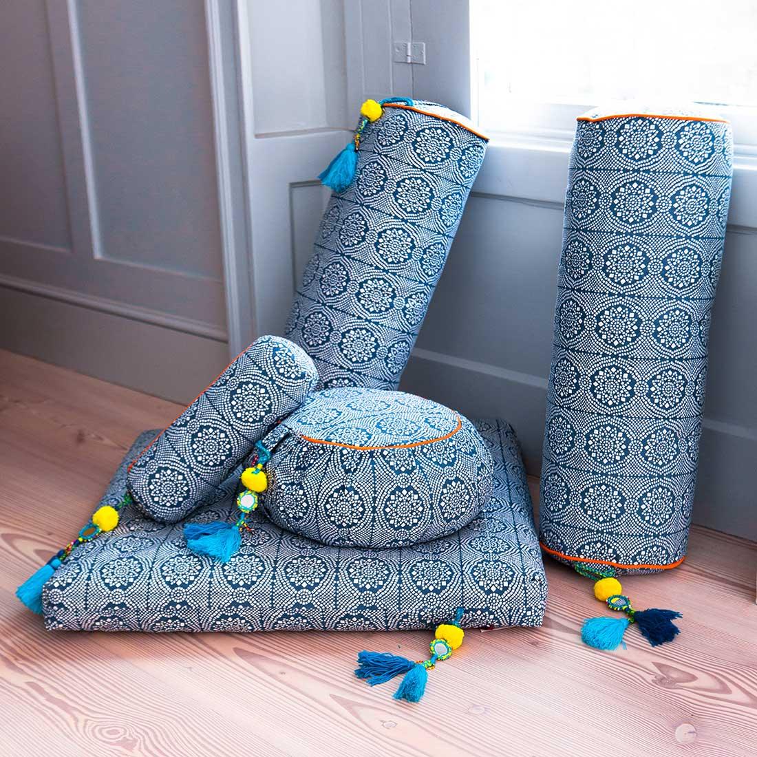 Chattra Zafu Meditation Cushion - Navy Bandhani