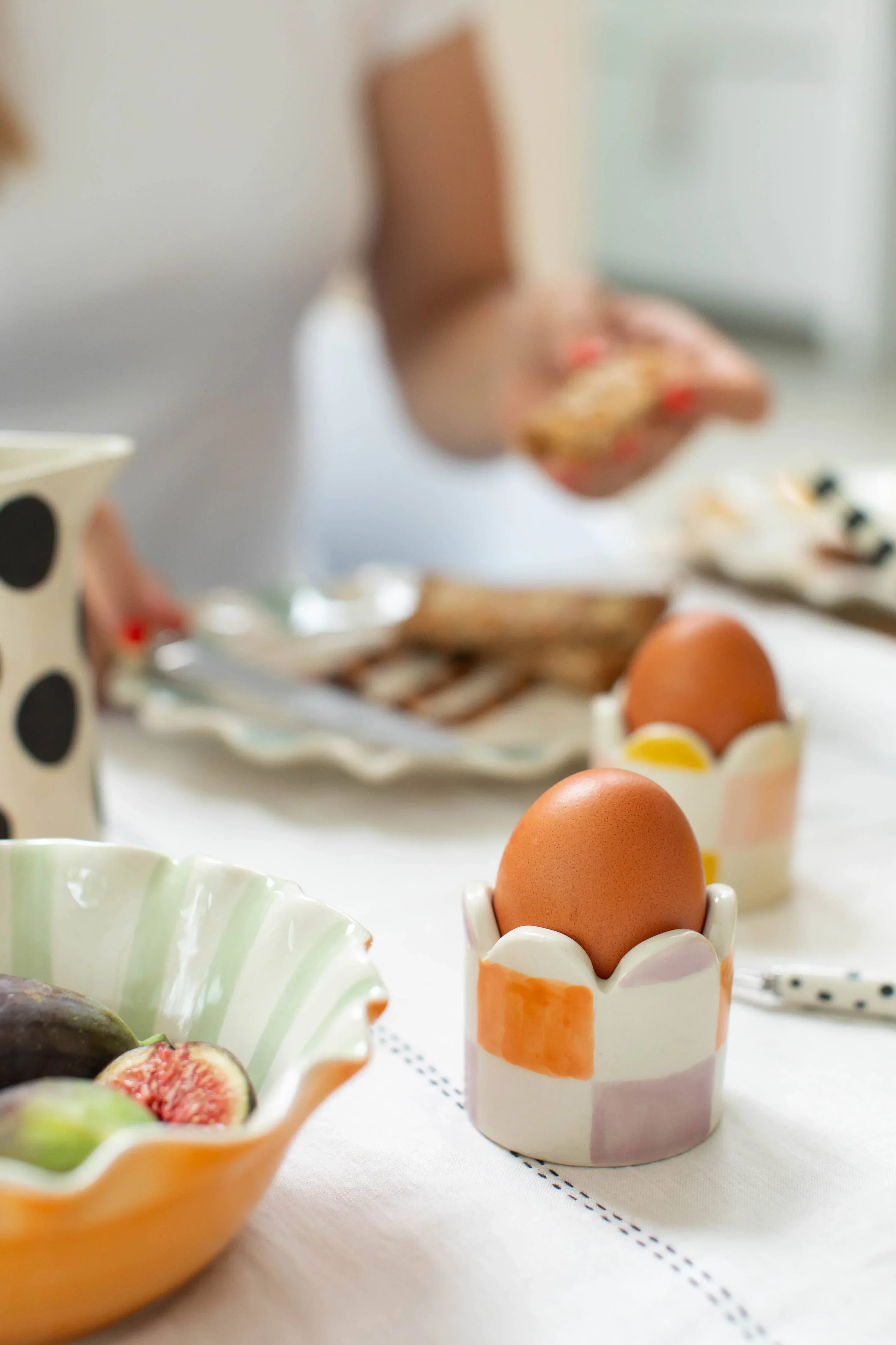 Caroline Gardner Multi-Check Egg Cups (Set of 2) - Image 4