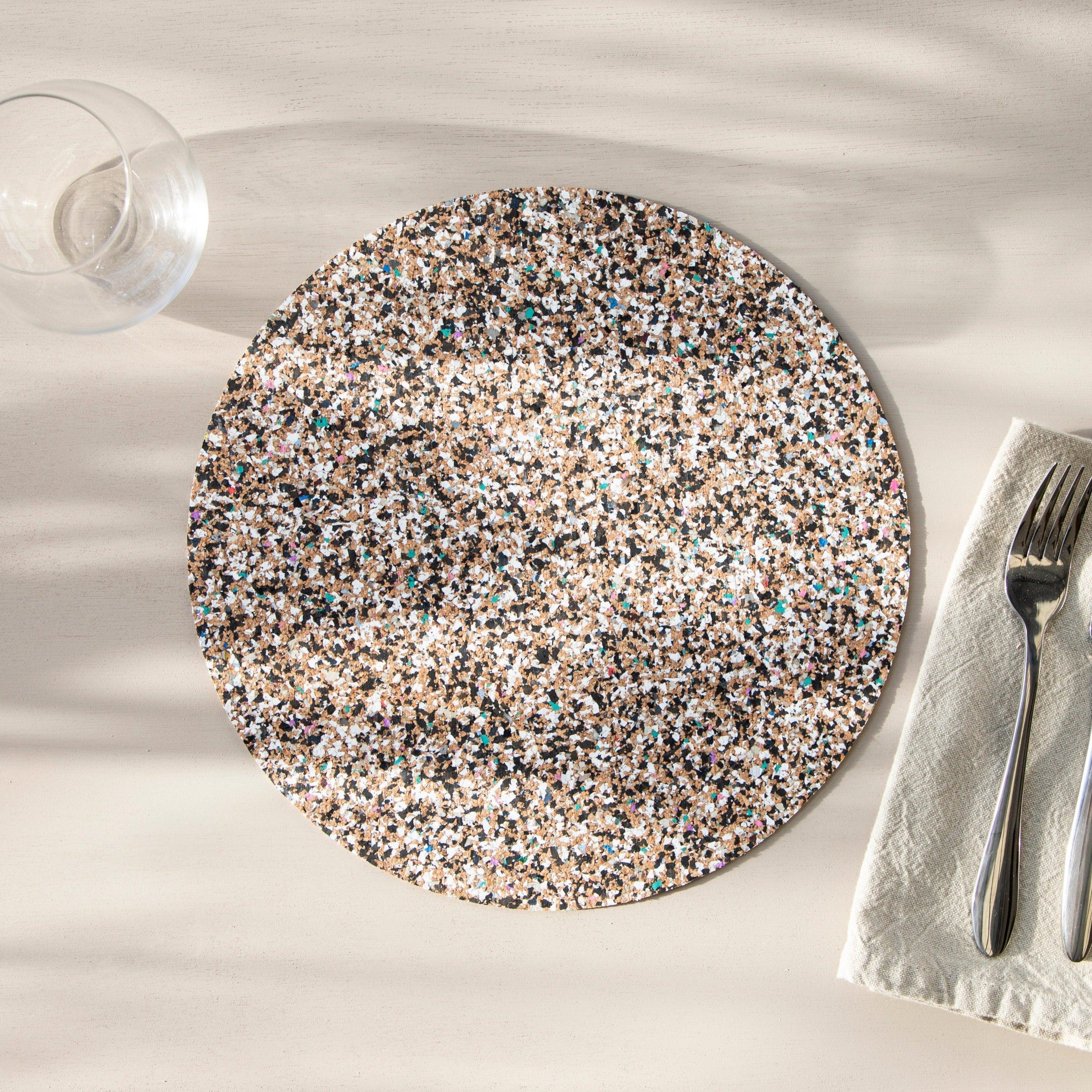 Liga Beach Clean Placemats - Round (Set of 4) - Image 2