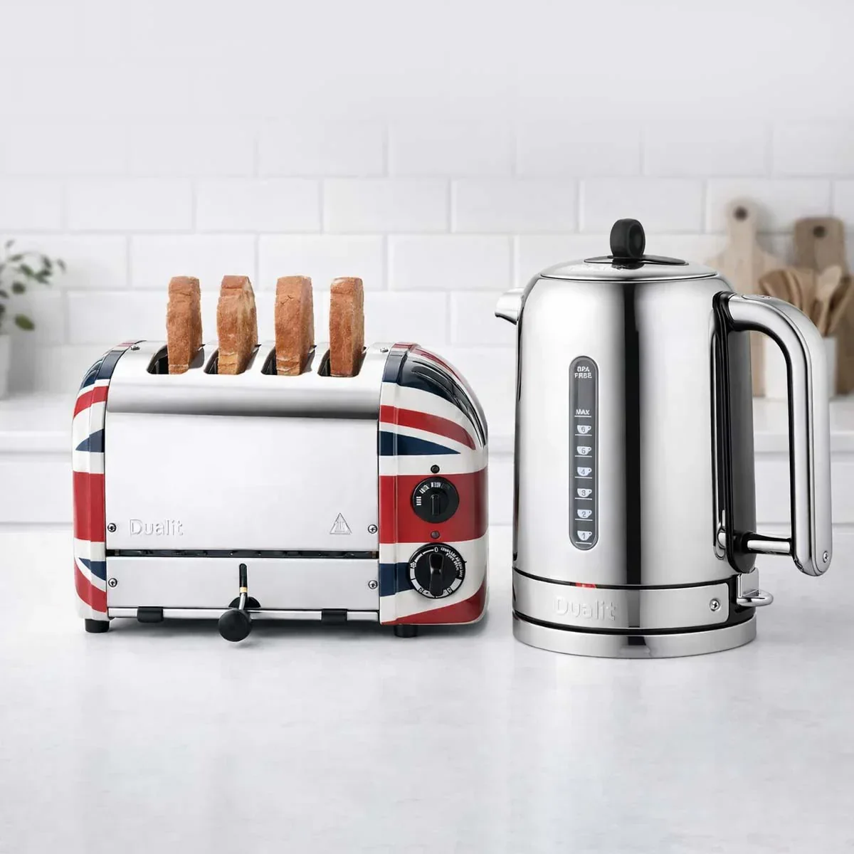 Dualit Union Jack Stainless Steel 4 Slice Toaster & Classic Polished Steel 1.7 Litre Kettle Set - Image 2
