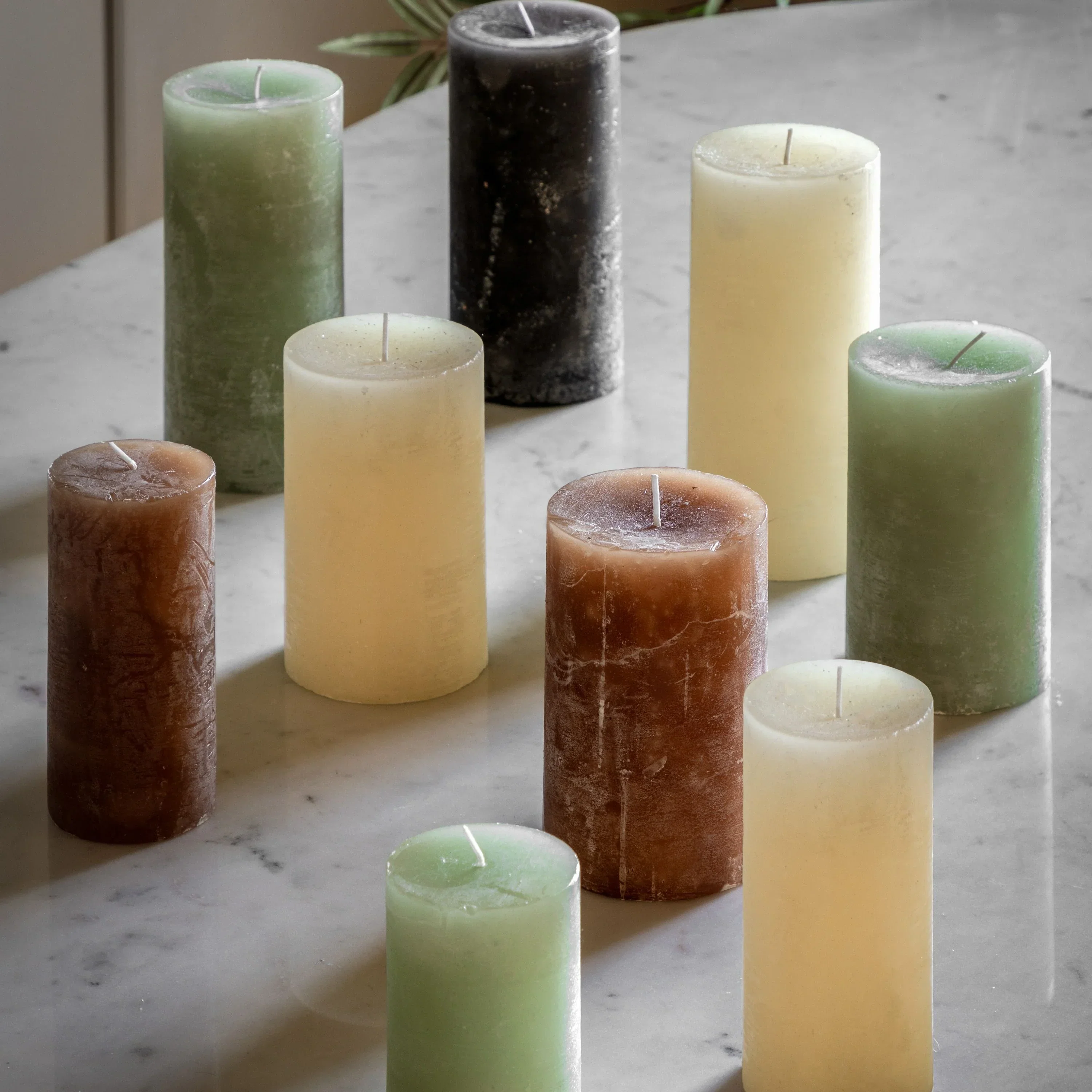 Gallery Pillar Candle Rustic Large - Amber (18.5cm) - Image 3