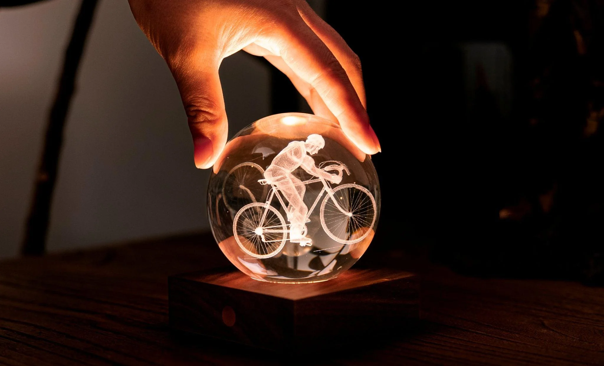 Gingko Amber Crystal Light - Cyclist - Image 3