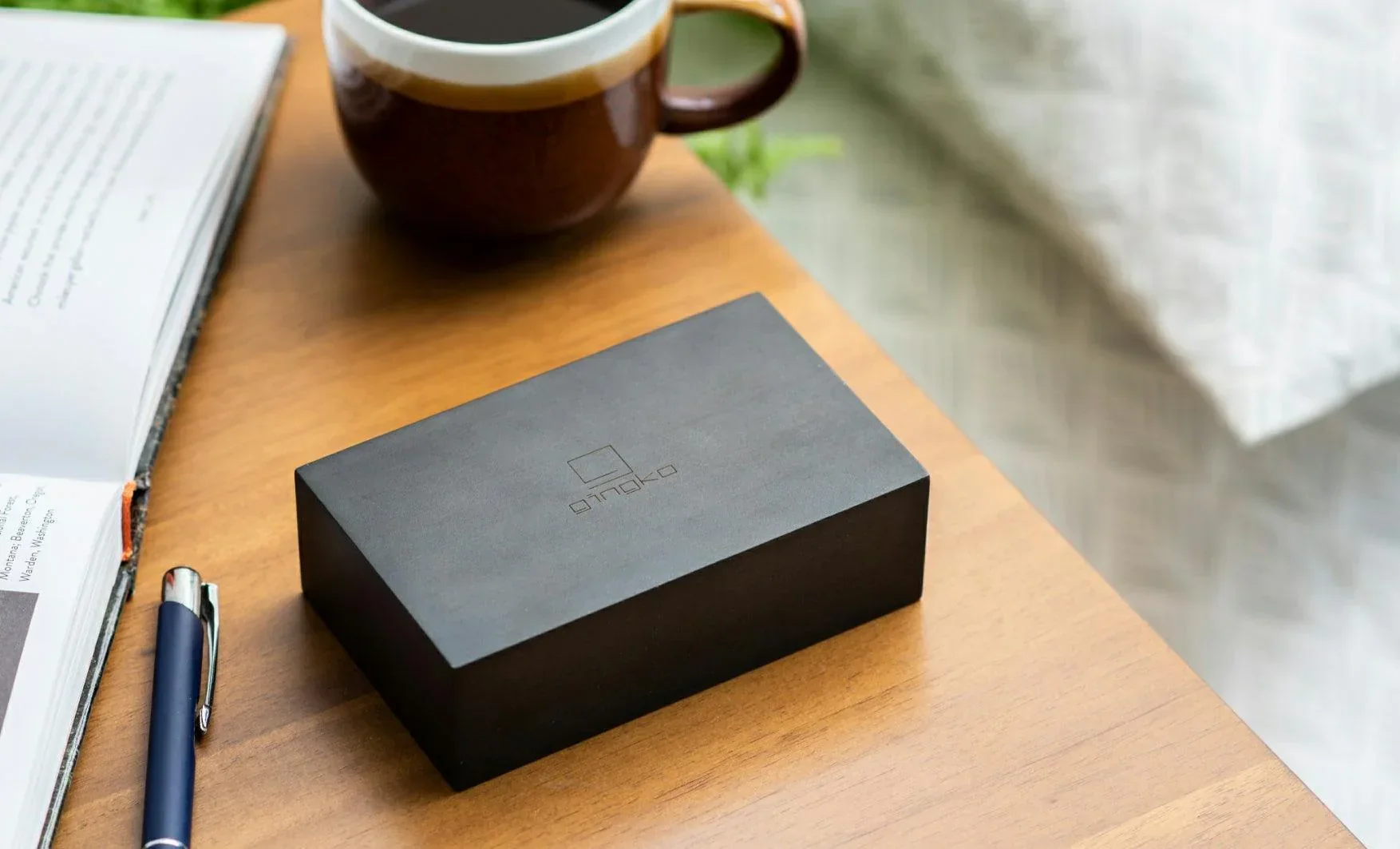 Gingko Flip Click Alarm Clock - Black - Image 3