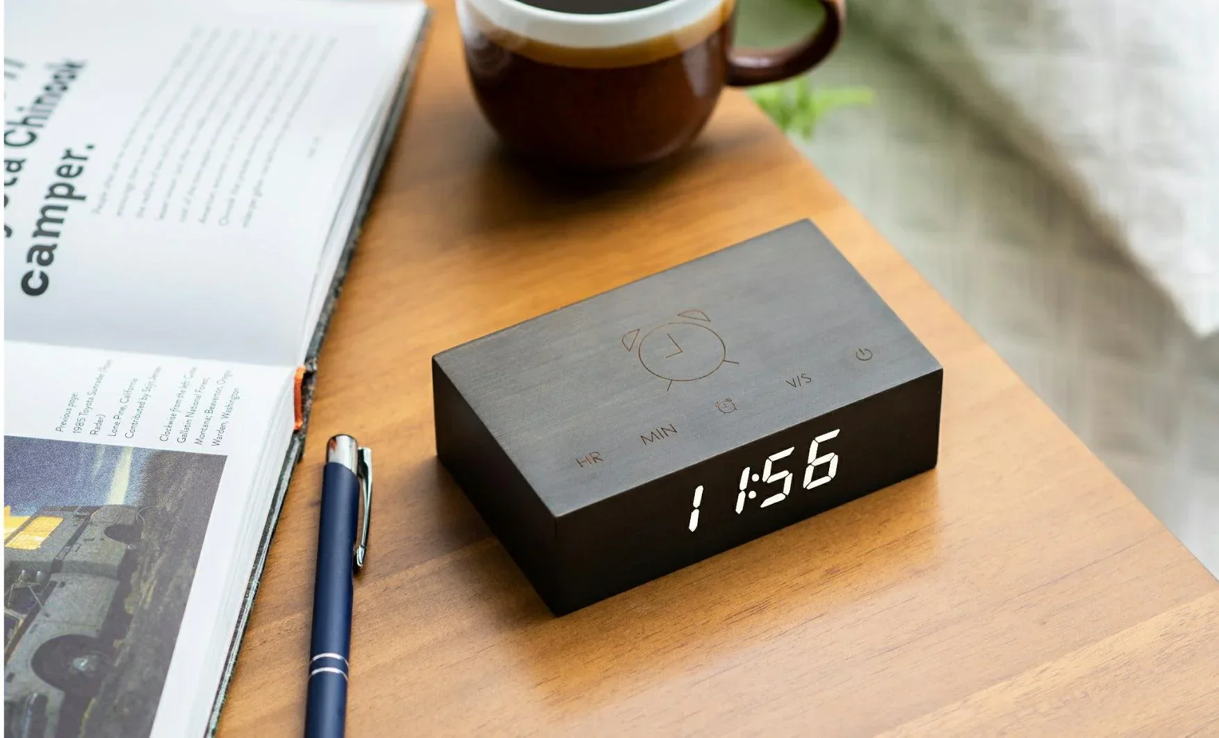 Gingko Flip Click Alarm Clock - Black - Image 4