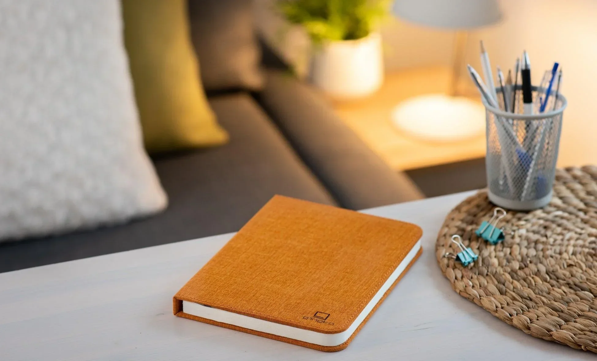 Gingko Large Smart Book Light - Harmony Orange - Image 5
