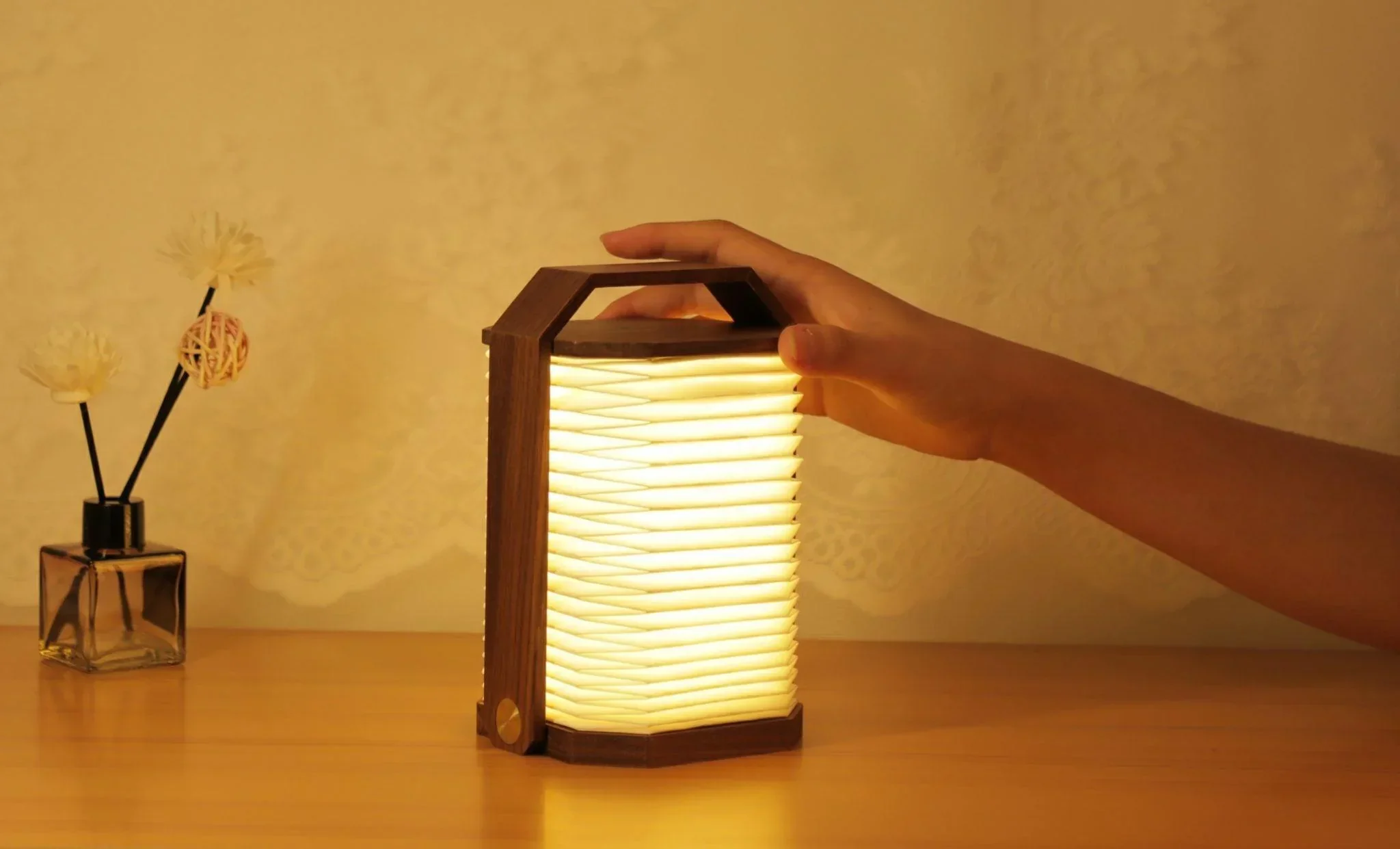 Gingko Smart Origami Lamp - Walnut - Image 2
