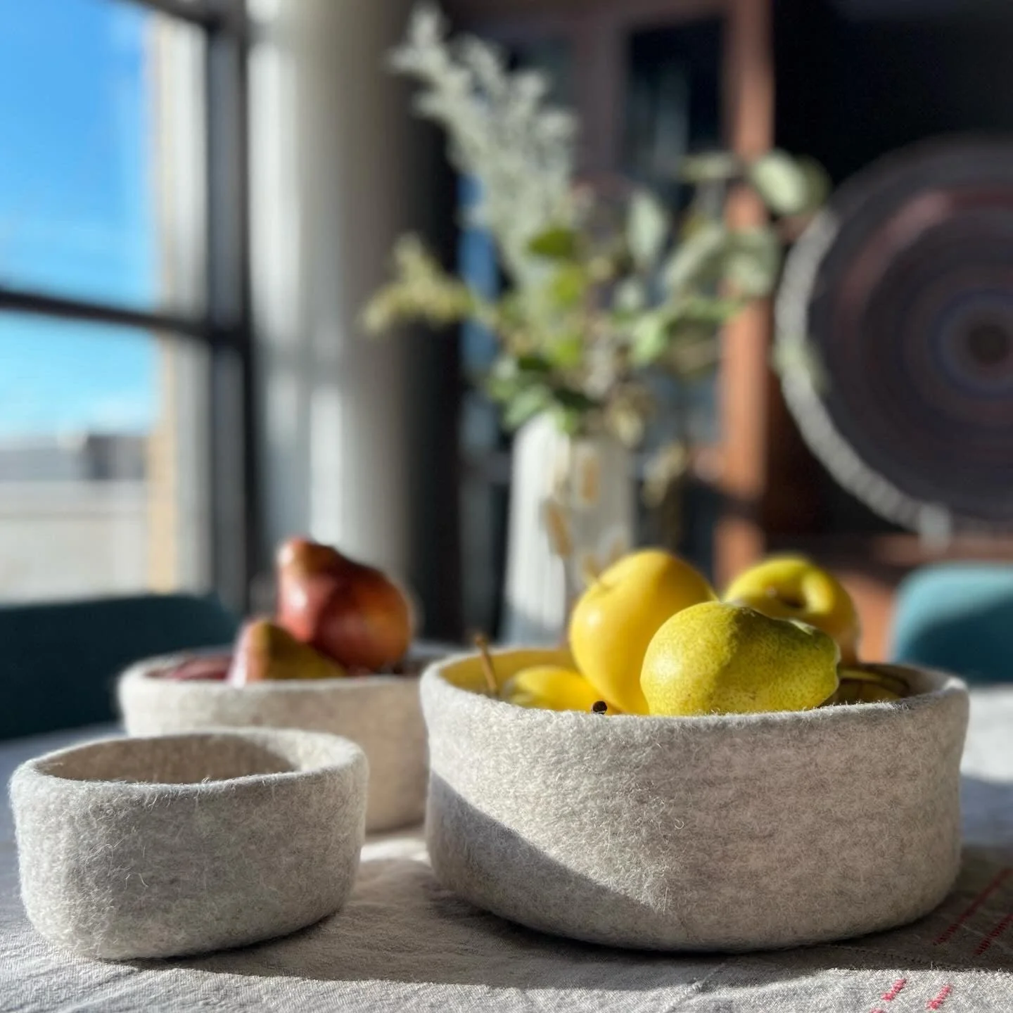 Gry & Sif Bowls - Natural Grey (Set of 3) - Image 2