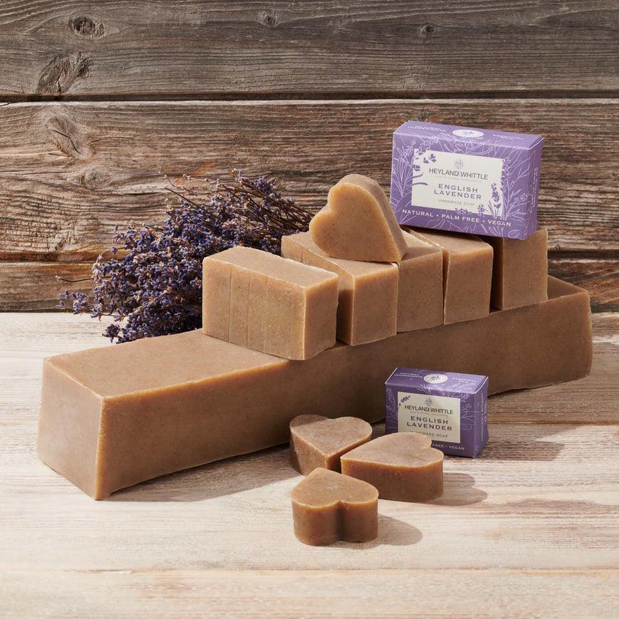 Heyland & Whittle English Lavender Palm Free Soap (45g) - Image 3