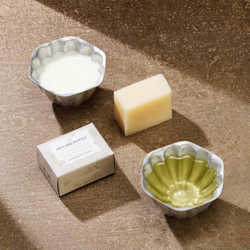 Heyland & Whittle Fragrance-Free Olive Palm Free Soap (45g) - Image 3