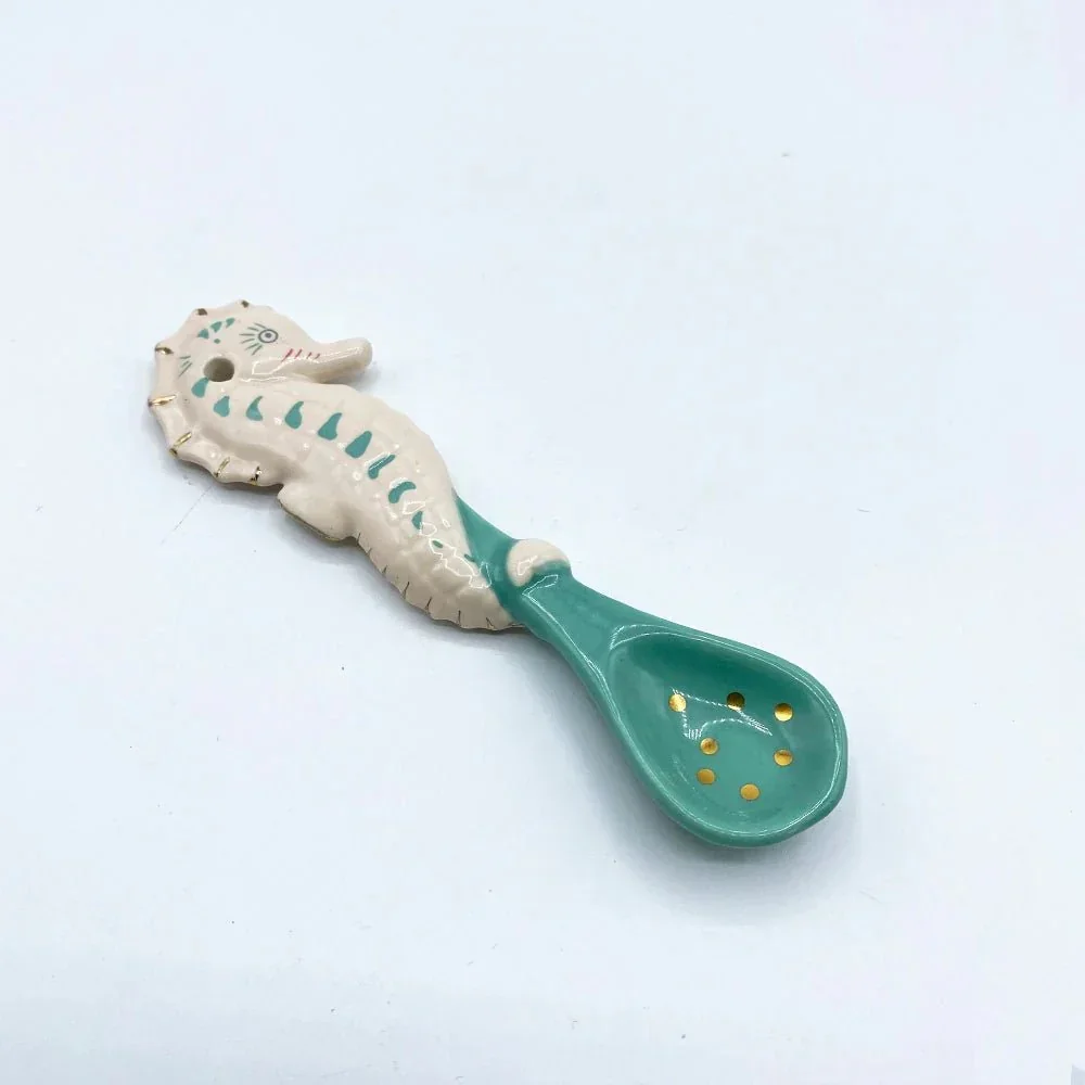 House of Disaster Coral Seahorse and Starfish Spoon Set - Image 6