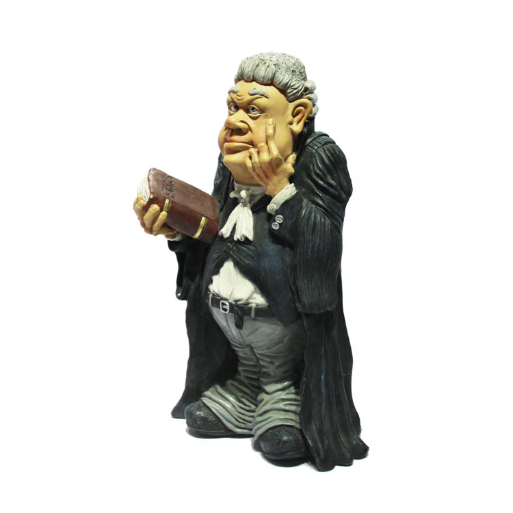 Judge Figurine (15cm) - Image 2