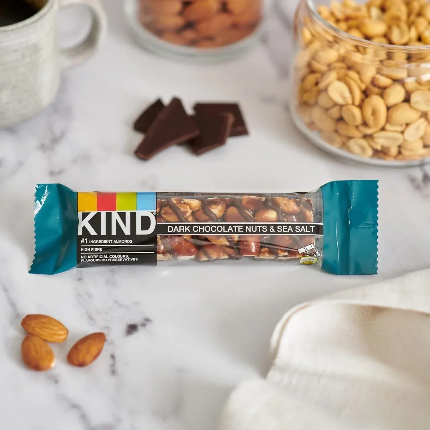 KIND Dark Chocolate Nuts & Sea Salt Snack Bar (12x40g) - Image 6