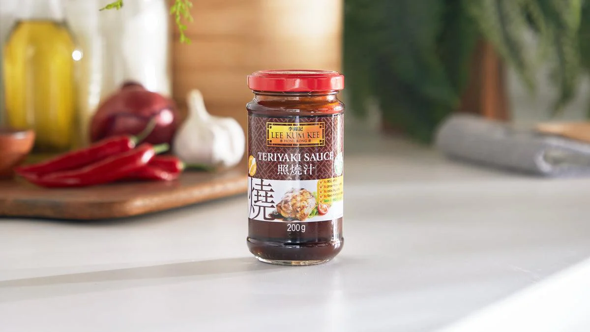 Lee Kum Kee Cooking Sauces (4 Pack) - Image 13