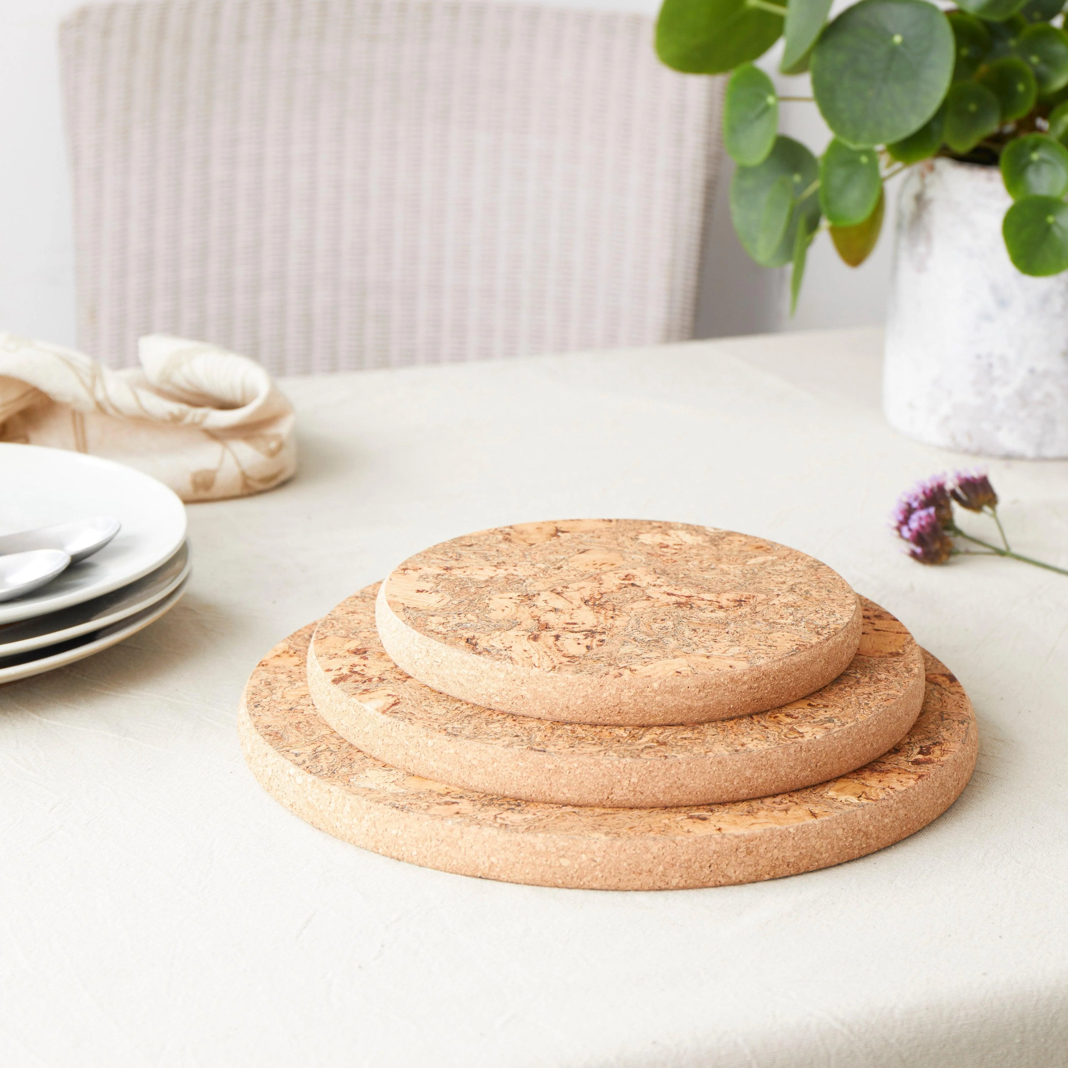 Liga Natural Cork trivet - Small - Image 4