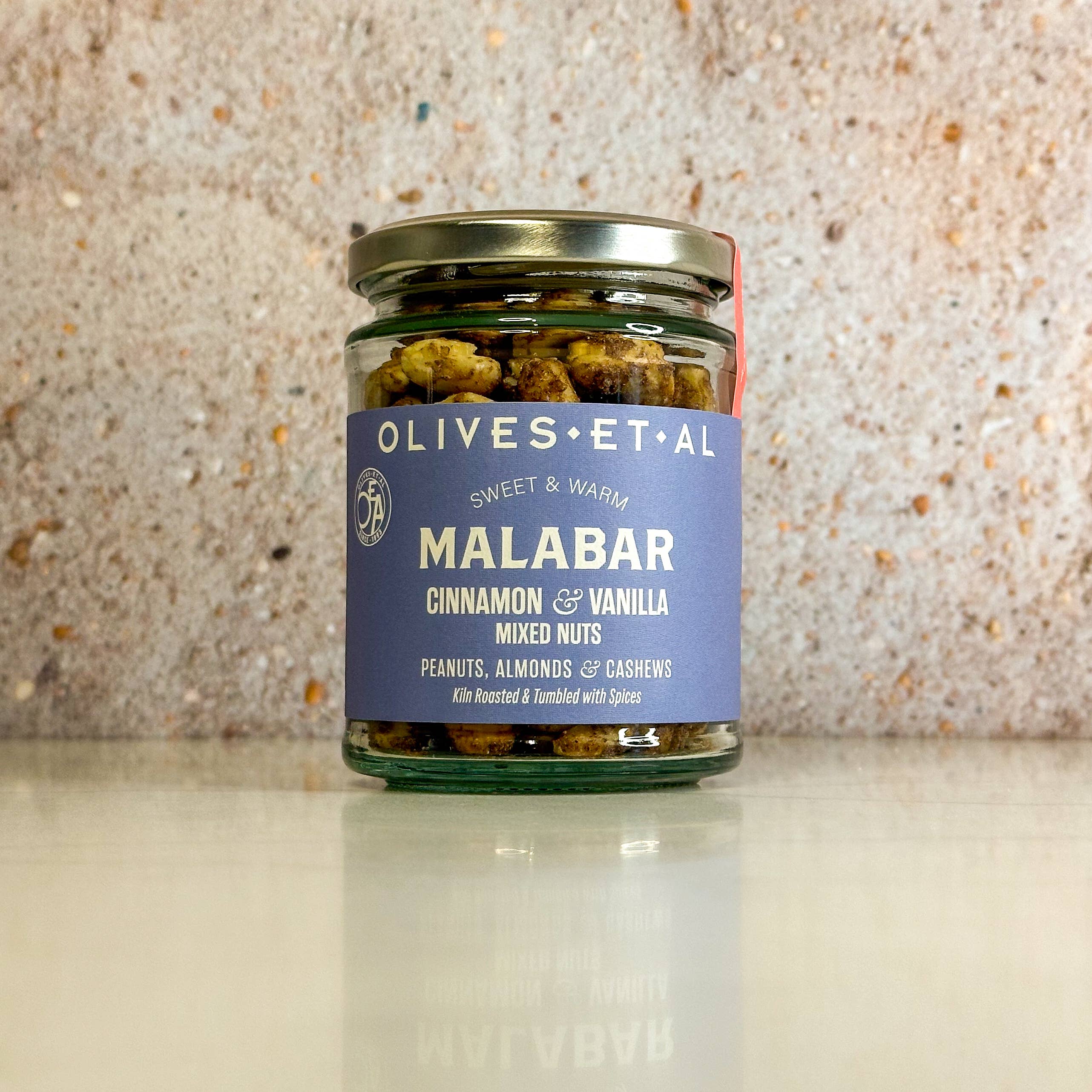 Olives Et AI Malabar Cinnamon & Vanilla Mixed Nuts (150g) - Image 3