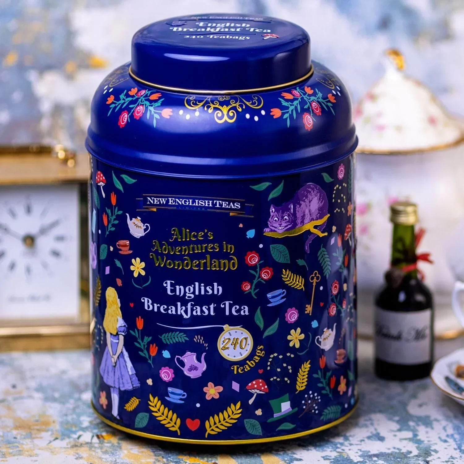 New English Teas Alice's In Wonderland Deluxe Tea Caddy - Image 8