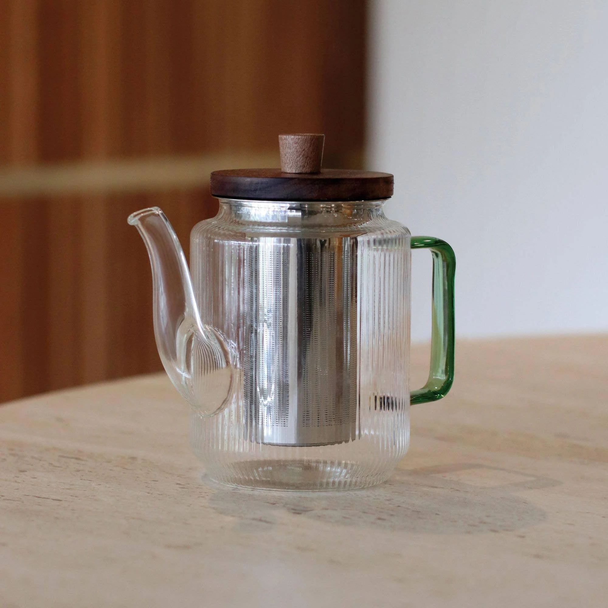 Ogo Living Karl Glass Teapot with Green Handle (550 ml) - Image 3