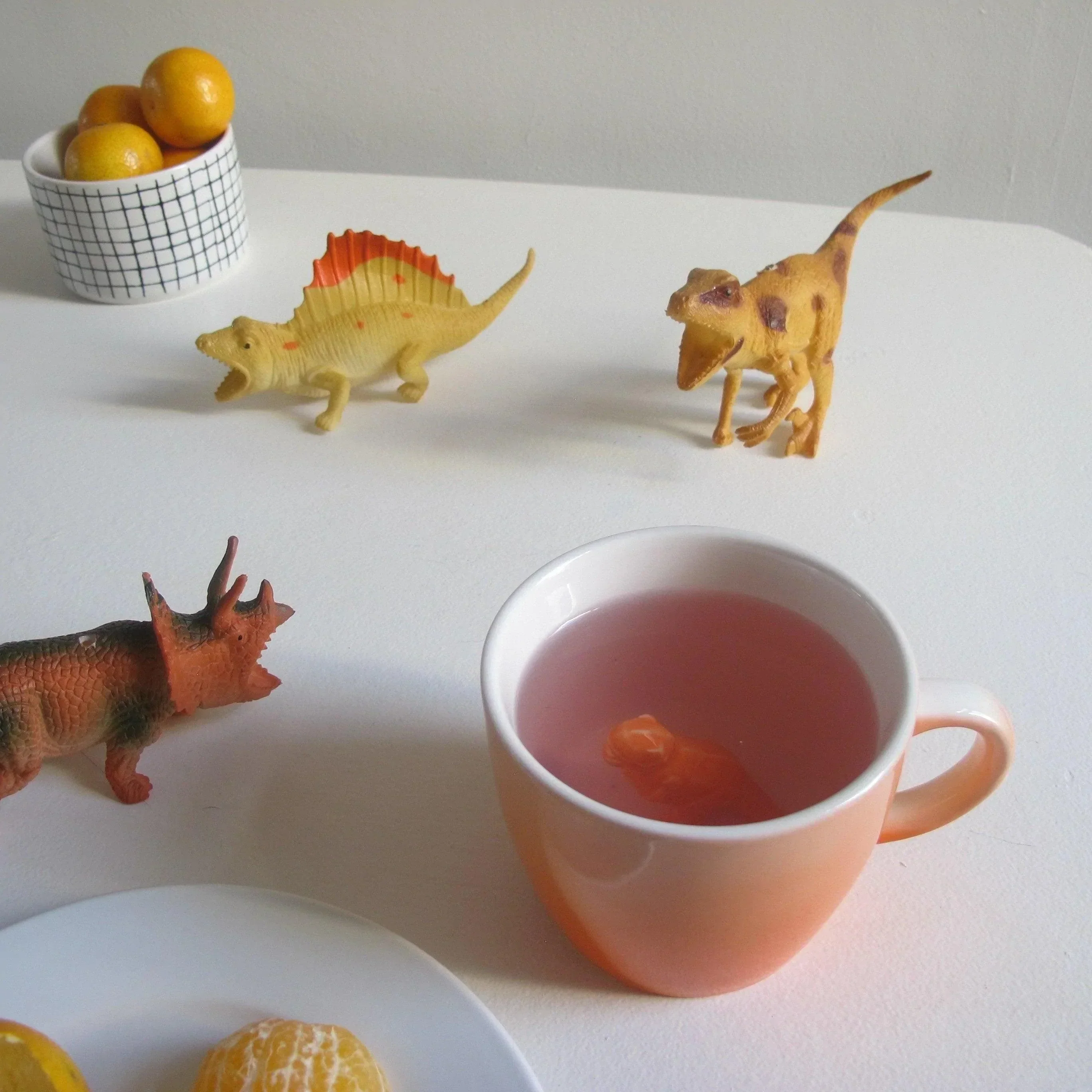 House of Disaster Origami Orange Dino Cup - Image 4