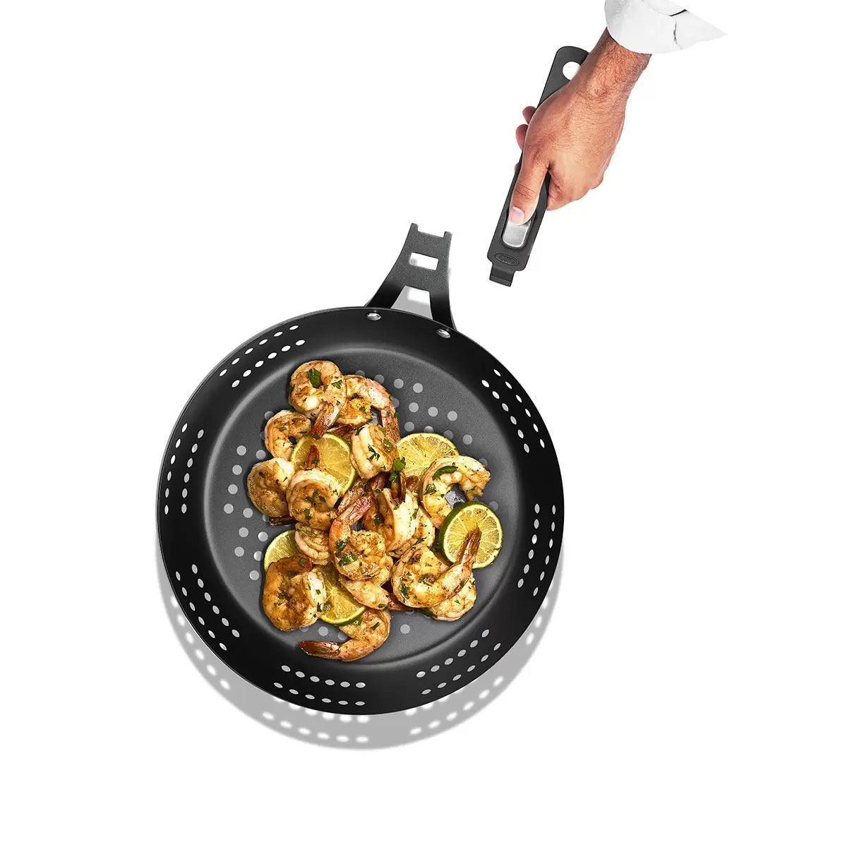 OXO Perforated Fry Pan with Detachable Handle (30cm) - Image 5