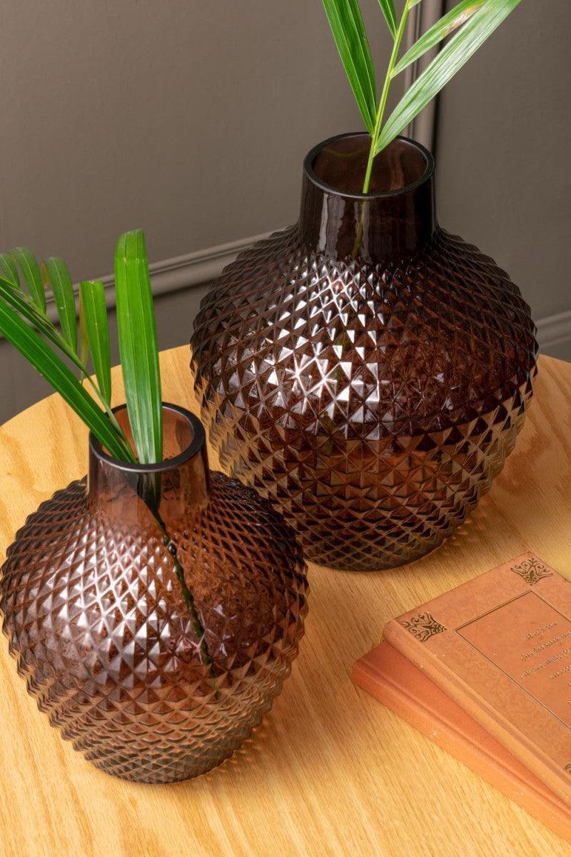 Present Time Delight Vase - Chocolate Brown - Image 3