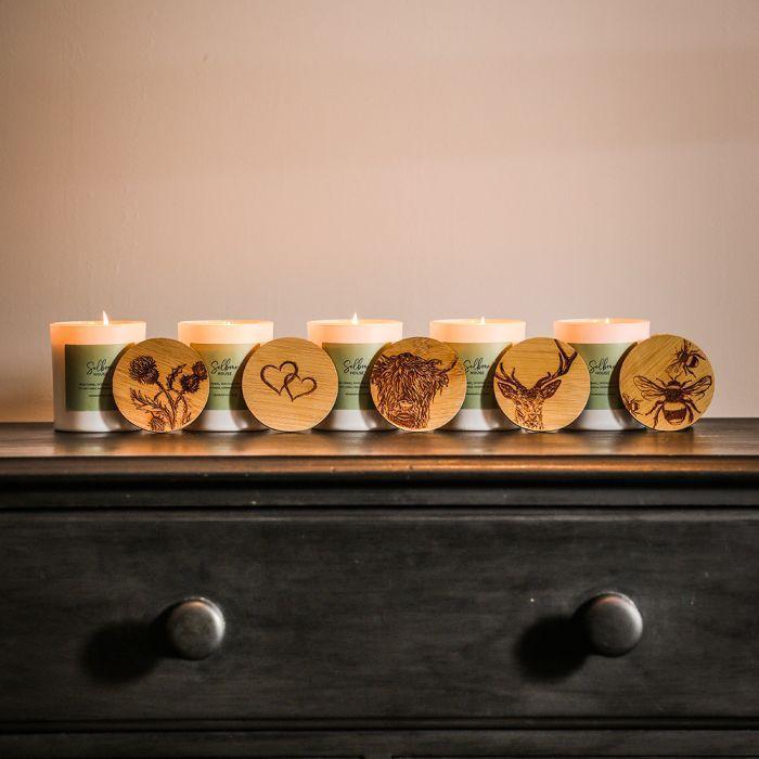 Selbrae House White Candle - Fresh Fennel, Patchouli & Carrot - Highland Cow - Image 2