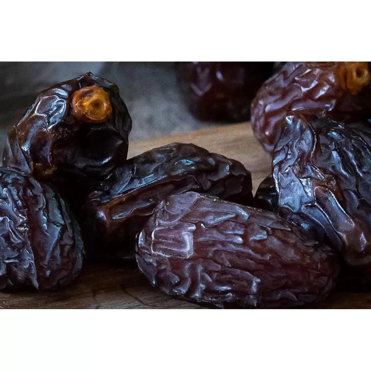 SunDate Organic Pitted Medjool Dates (750g) - Image 3