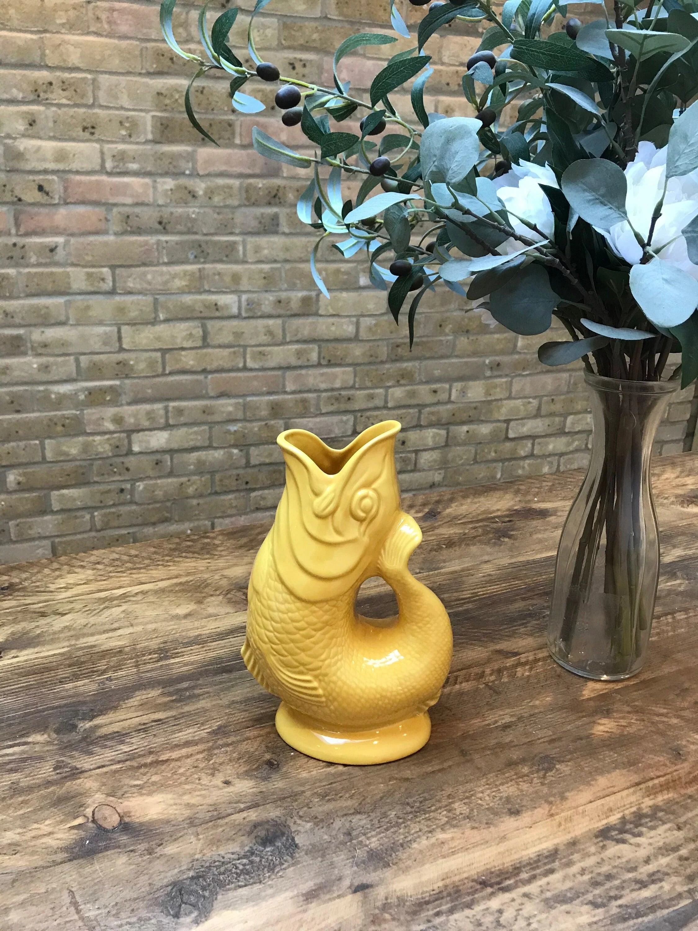 The Gluggle Jug Factory Pitcher Vase - Extra Large - Yellow Lustre - 1.2L - Image 7
