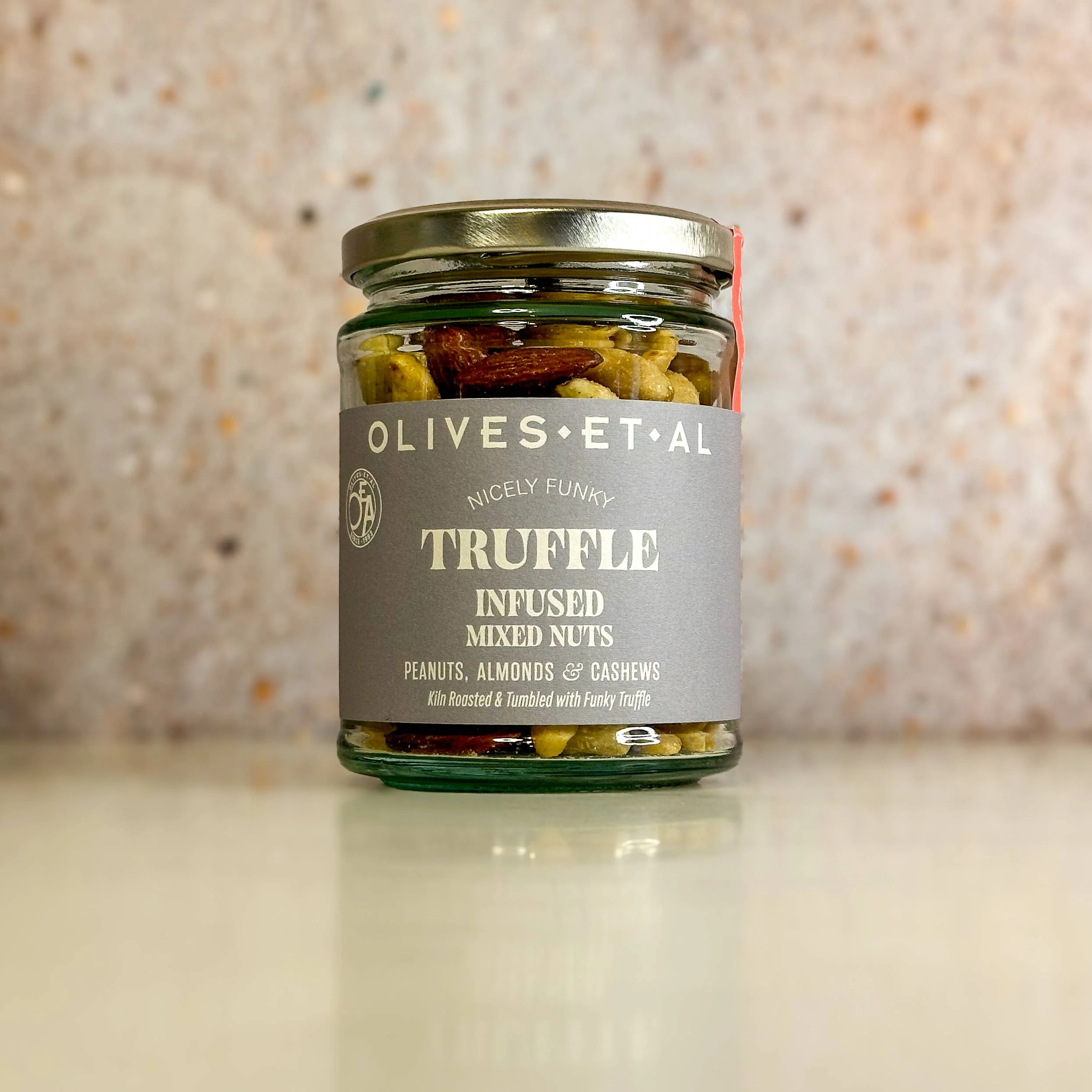 Olives Et AI Truffle Salted Roasted Nuts (150g) - Image 3