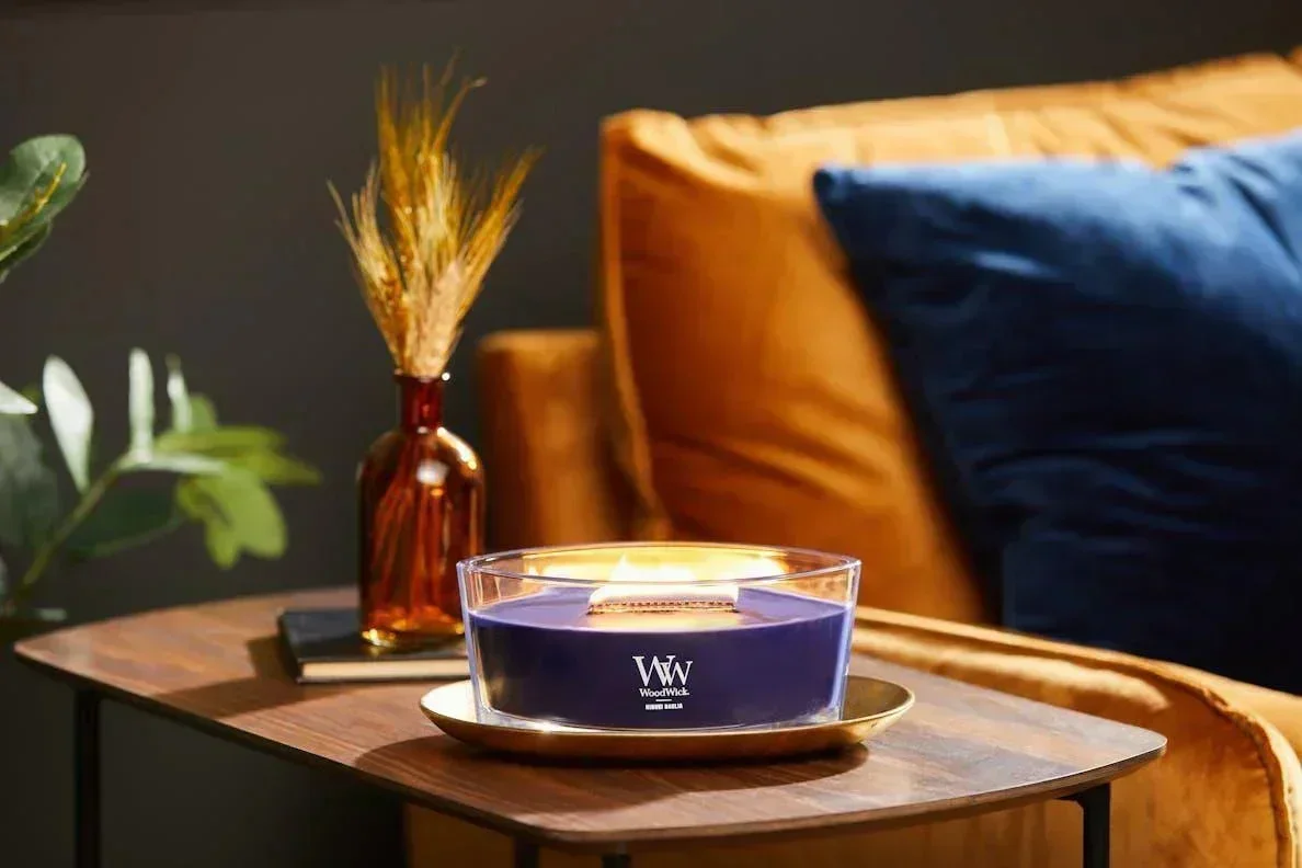 WoodWick Hinoki Dahlia Ellipse Candle (453g) - Image 3