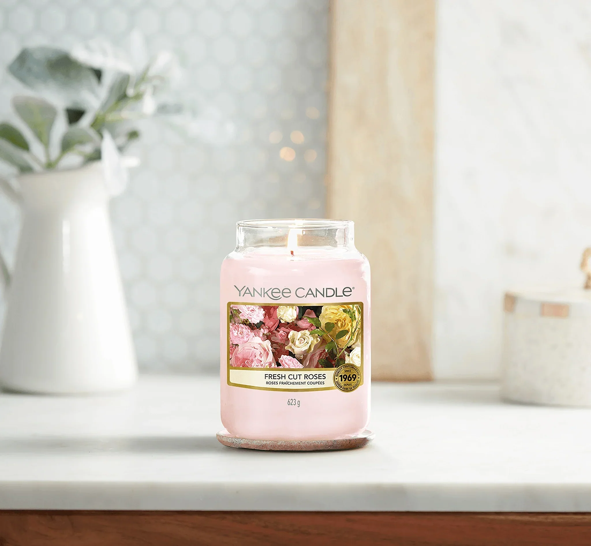 Yankee Candle Large Jar - Fresh Cut Roses Scented Candle - Image 4