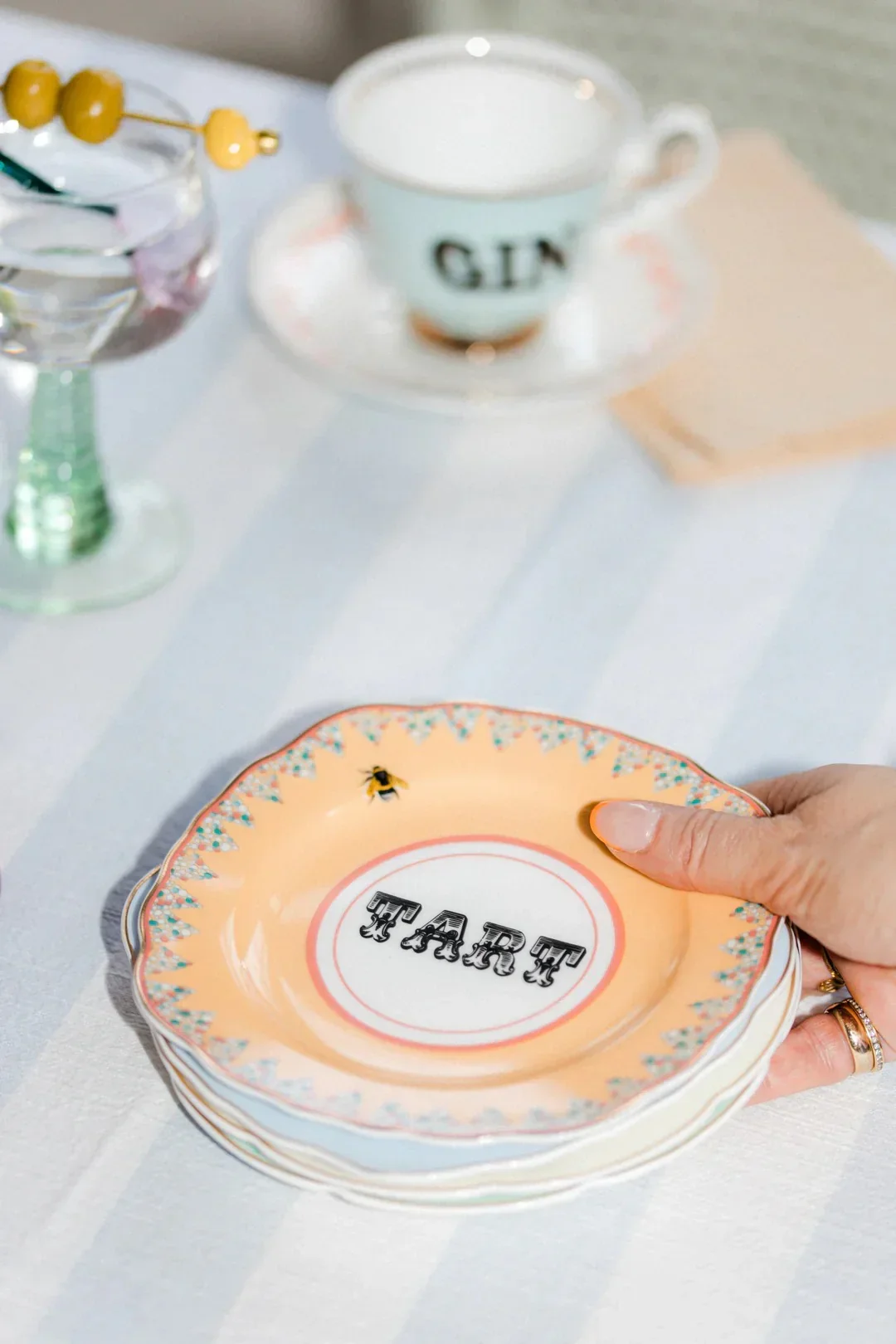 Yvonne Ellen Cheeky Tea Plates - set of 4 (16cm) - Image 5