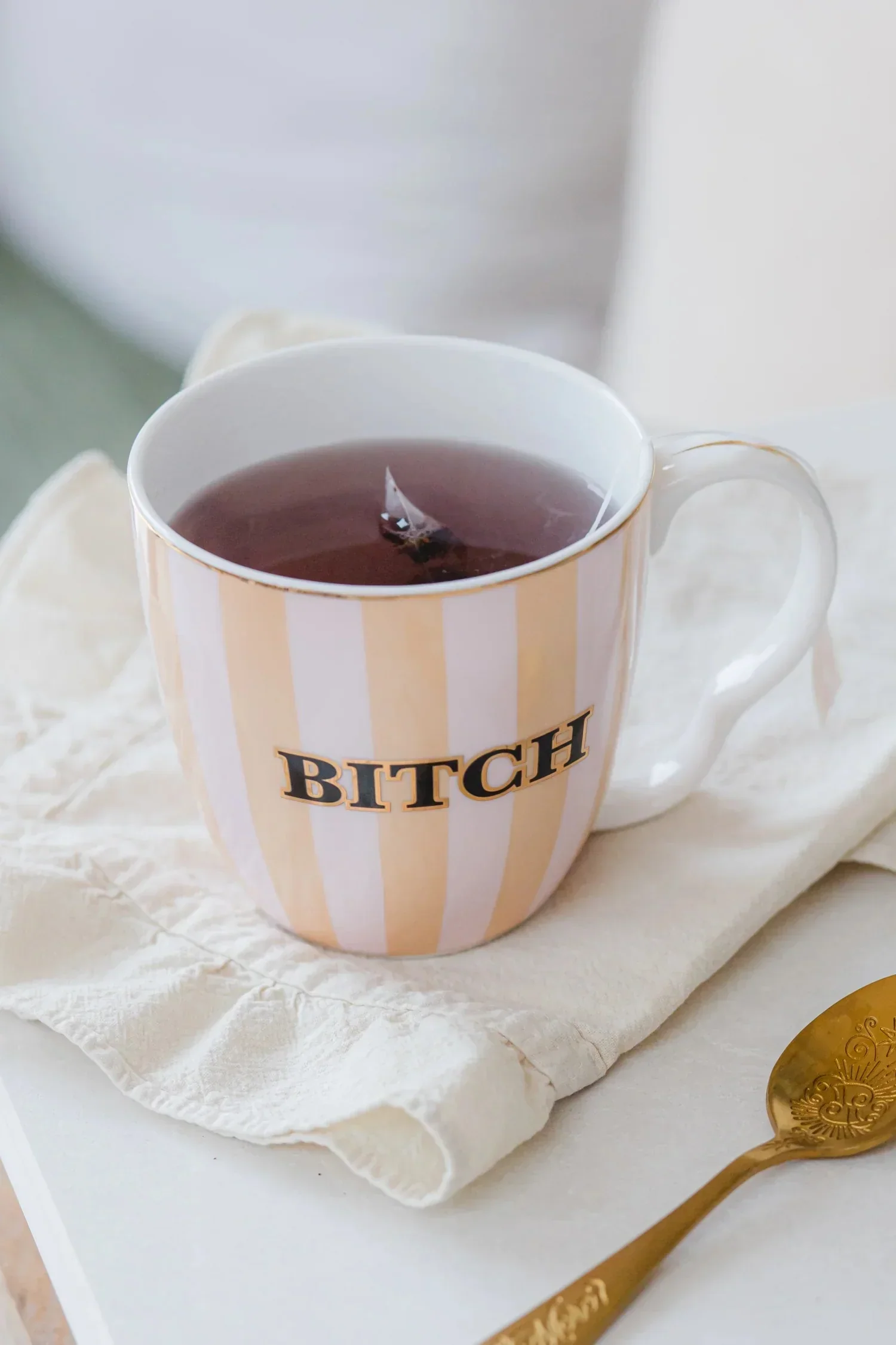 Yvonne Ellen Sausage Doggie Mug (Large) - Image 4