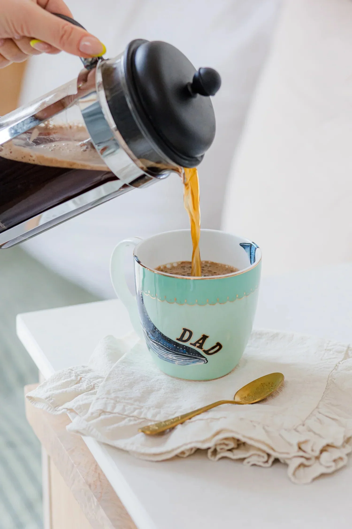 Yvonne Ellen Whale Dad Mug (Large) - Image 6