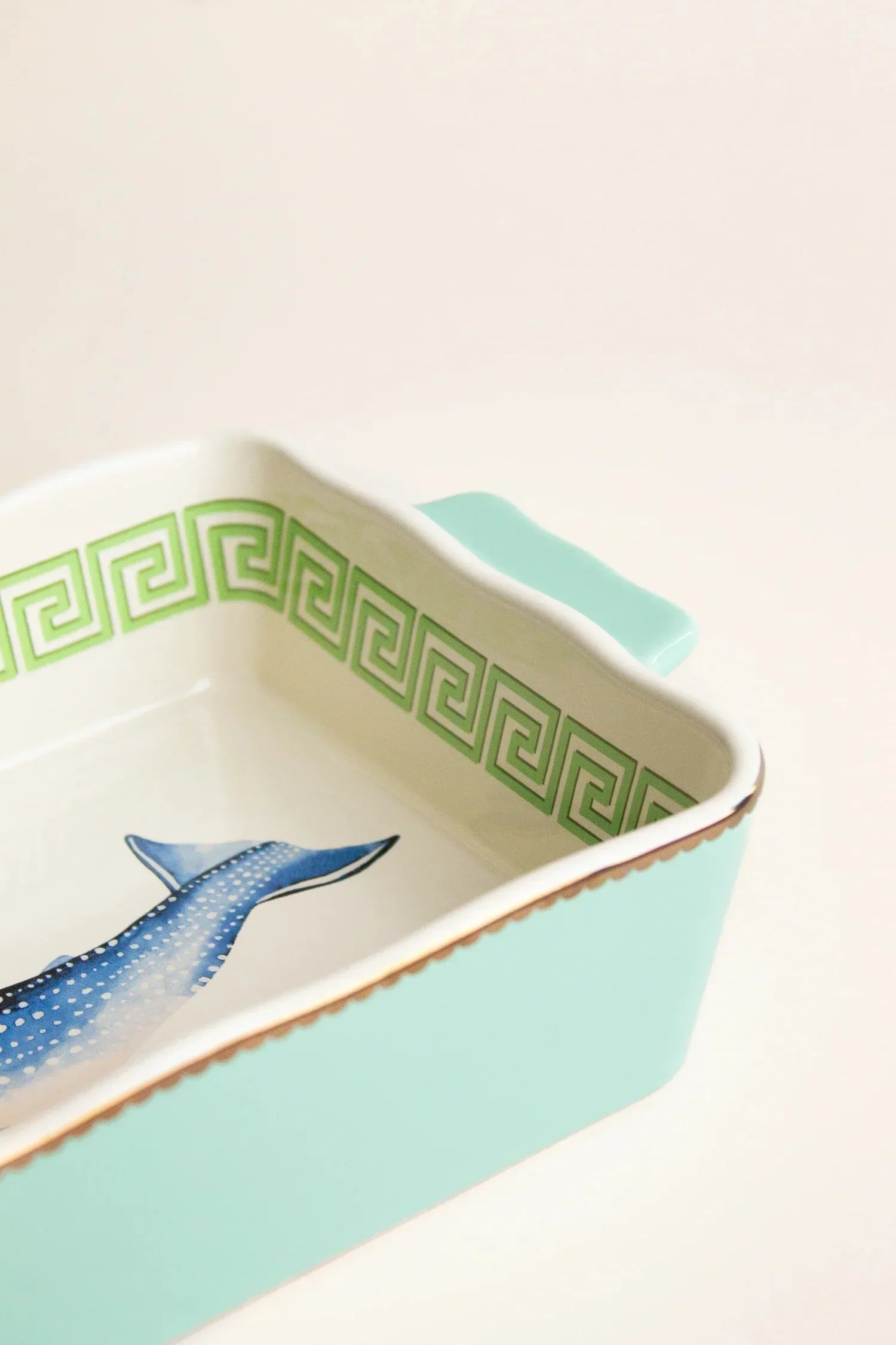 Yvonne Ellen Whale Rectangular Roaster (26cm) - Image 5