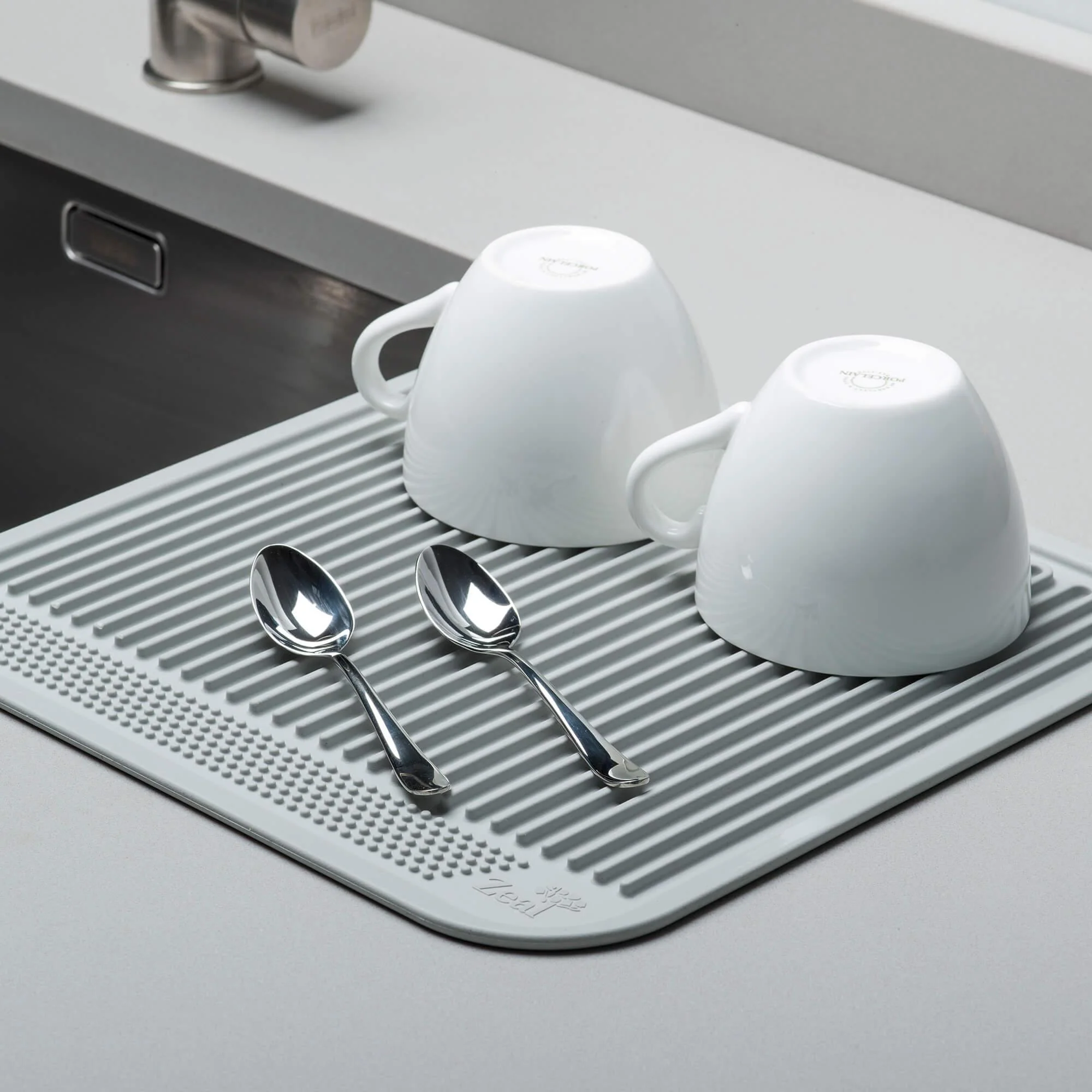 Zeal Silicone Draining Mat - Dark Grey (31cm) - Image 10
