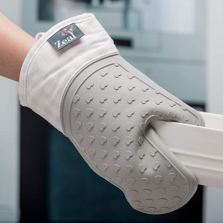 Zeal Silicone French Grey/Gingham Single Oven Glove - Image 2